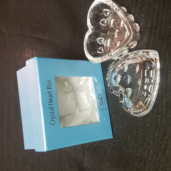 Crystal Heart Shaped Trinket Box - Picture 2 of 7